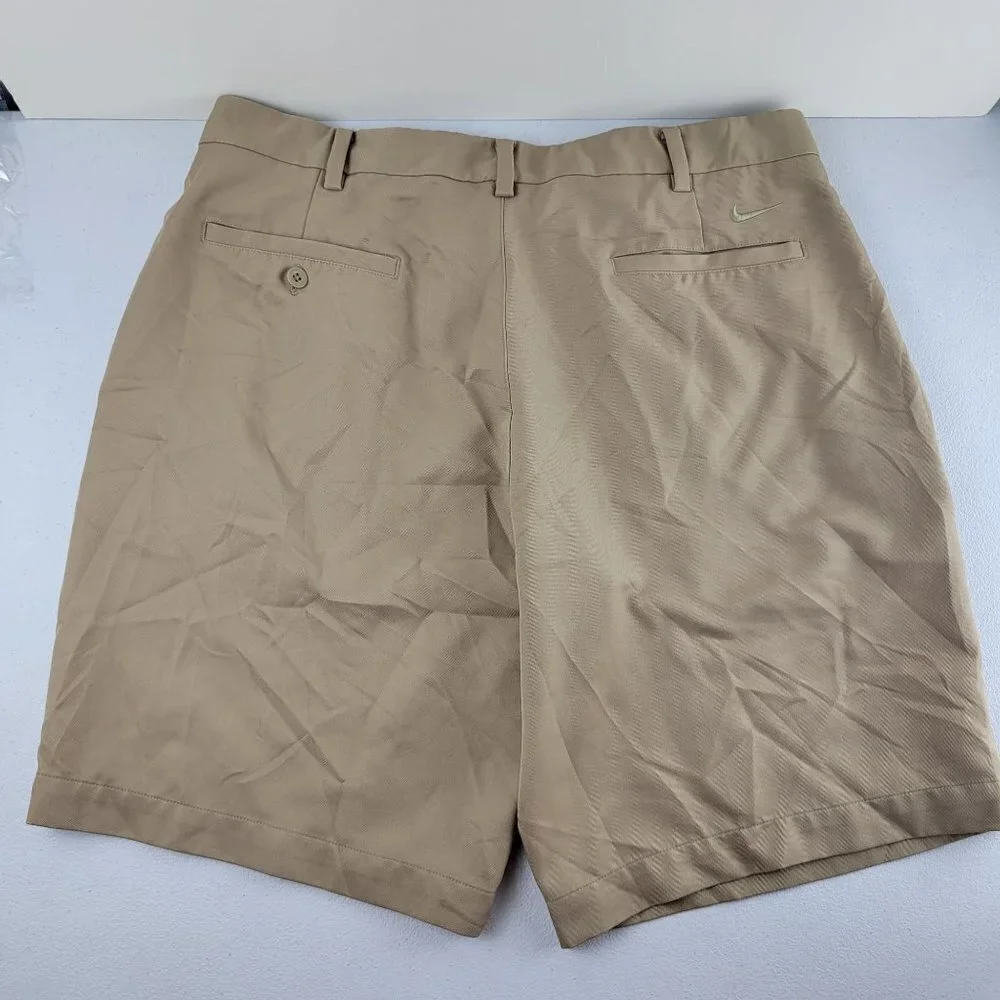Nike Fit Dry Golf Shorts Chino Hi-Rise Performance Khaki Pleated Front 36 Mens